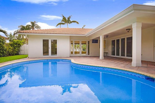 5110 NE 30th Avenue NE, Lighthouse Point, FL 33064