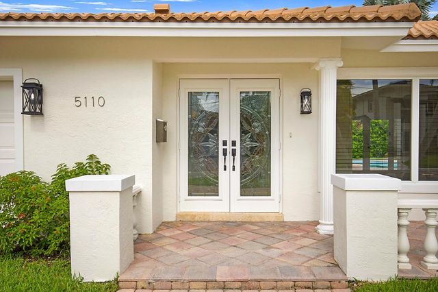 5110 NE 30th Avenue NE, Lighthouse Point, FL 33064