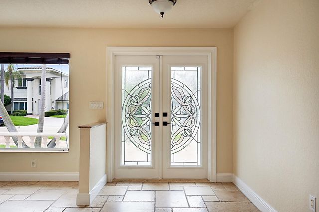 5110 NE 30th Avenue NE, Lighthouse Point, FL 33064