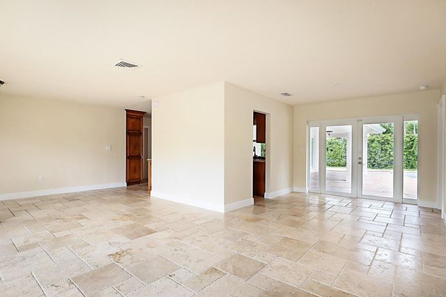 5110 NE 30th Avenue NE, Lighthouse Point, FL 33064