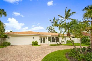 5110 NE 30th Avenue NE, Lighthouse Point, FL 33064