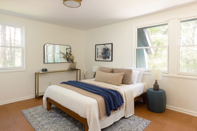 102 The Valley Rd, Concord, MA 01742