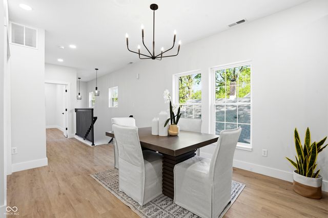 4623 Rookwood Avenue, Indianapolis, IN 46208