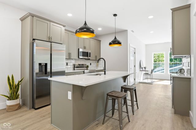 4623 Rookwood Avenue, Indianapolis, IN 46208