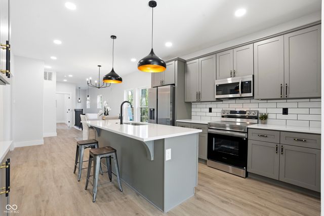 4623 Rookwood Avenue, Indianapolis, IN 46208