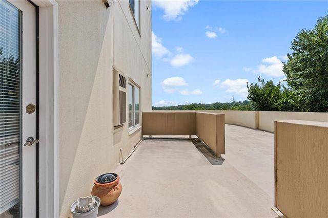 2161 Peachtree Road NE, Atlanta, GA 30309