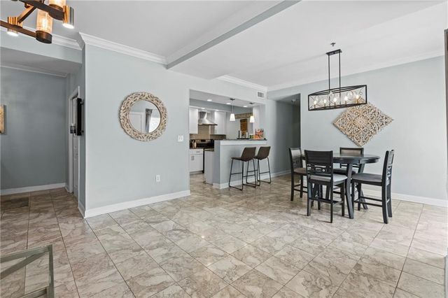2161 Peachtree Road NE, Atlanta, GA 30309