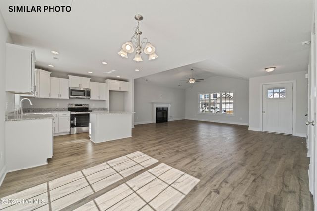 121 Sanctuary Street, Jacksonville, NC 28546