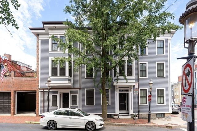12 Monument Avenue 1, Boston, MA 02129
