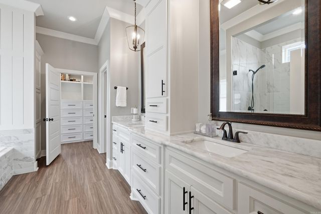 3825 Carolina Drive, Conway, AR 72034