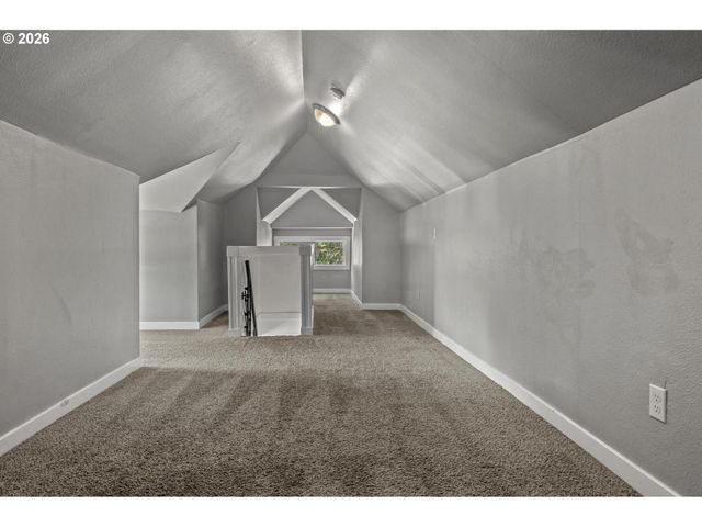 5725 Sw LOMBARD Ave, Beaverton, OR 97005