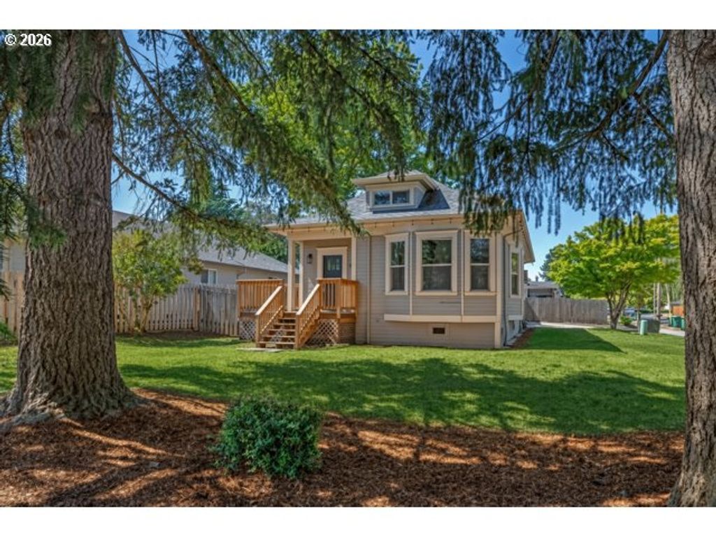 5725 Sw LOMBARD Ave, Beaverton, OR 97005