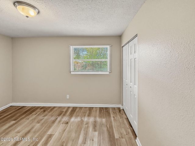 5233 DALLEN LEA Drive, Jacksonville, FL 32208