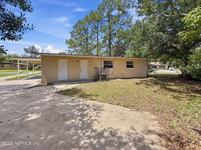 5233 DALLEN LEA Drive, Jacksonville, FL 32208