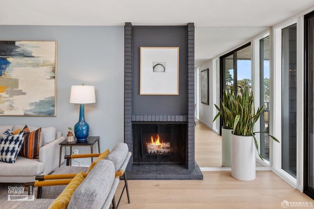 5004 Diamond Heights Boulevard, San Francisco, CA 94131