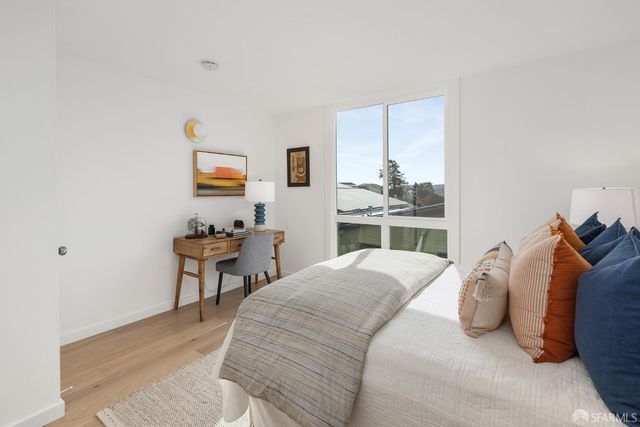 5004 Diamond Heights Boulevard, San Francisco, CA 94131