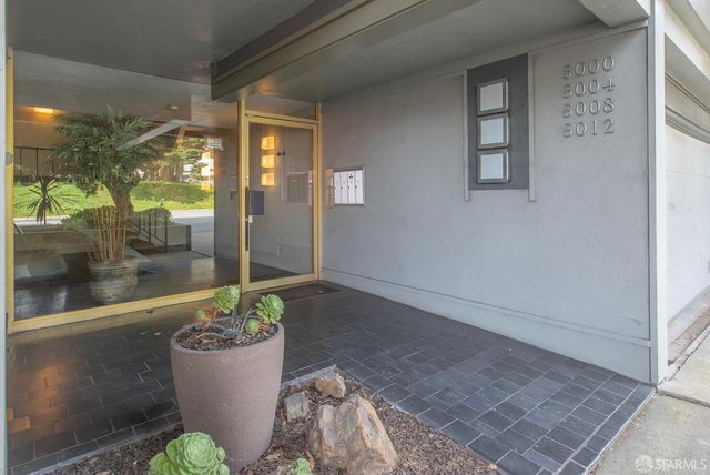 5004 Diamond Heights Boulevard, San Francisco, CA 94131