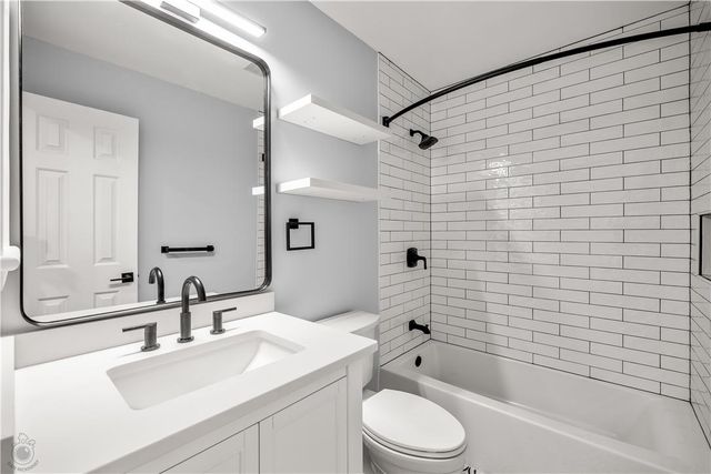 43 Olde Penn Drive, Easton, PA 18045