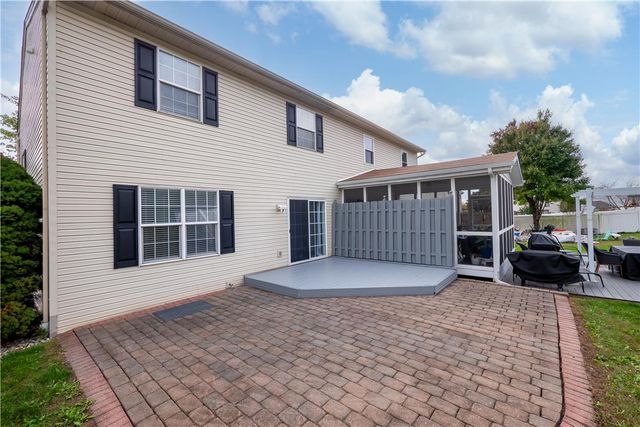 43 Olde Penn Drive, Easton, PA 18045