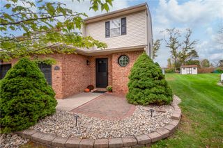 43 Olde Penn Drive, Easton, PA 18045