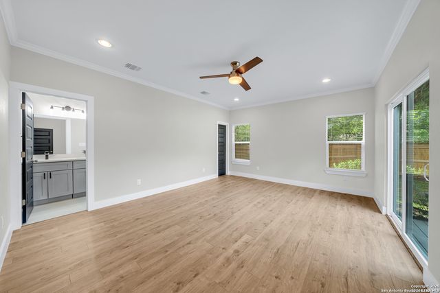 4130 Moana, San Antonio, TX 78218