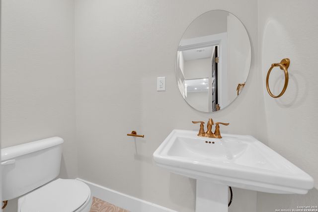 4130 Moana, San Antonio, TX 78218