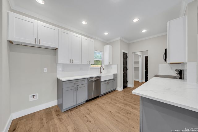 4130 Moana, San Antonio, TX 78218