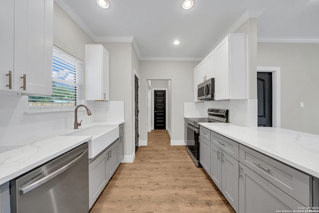 4130 Moana, San Antonio, TX 78218