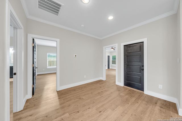 4130 Moana, San Antonio, TX 78218