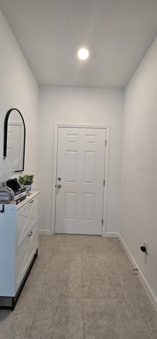 452 HENNEPIN LOOP, Lake Wales, FL 33898