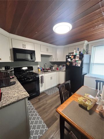 54 Berry Street, Rochester, NY 14609