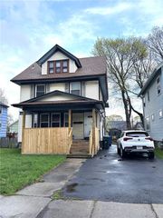 54 Berry Street, Rochester, NY 14609