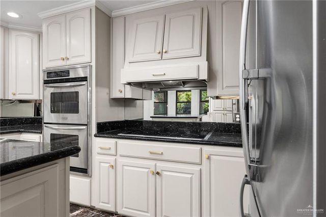 1500 Marigold Avenue, Mcallen, TX 78501