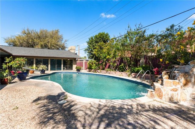 1500 Marigold Avenue, Mcallen, TX 78501