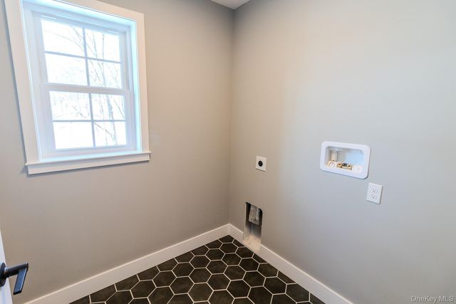 278 Old Mountain Road, Otisville, NY 10963