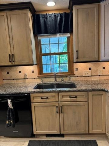 1665 5th Street NW, New Brighton, MN 55112