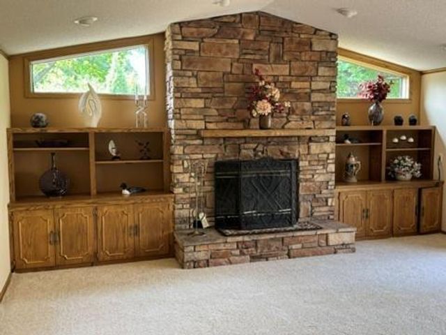 1665 5th Street NW, New Brighton, MN 55112