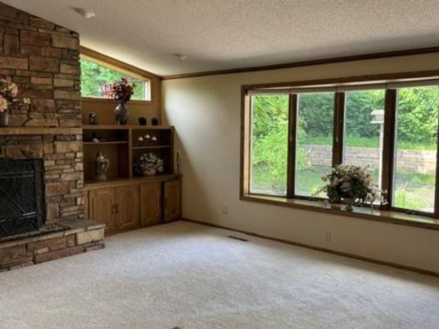 1665 5th Street NW, New Brighton, MN 55112