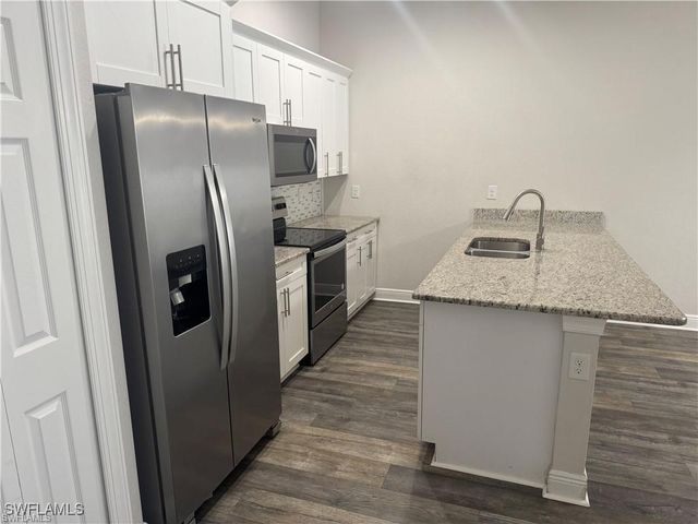 3414 Santa Barbara BLVD, Cape Coral, FL 33914