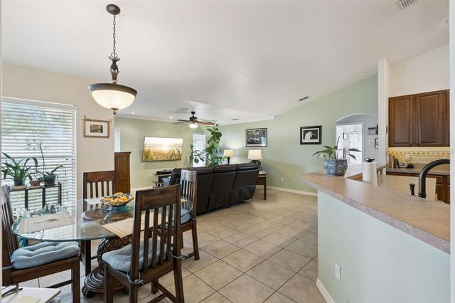 10418 VISTA PINES LOOP, Clermont, FL 34711