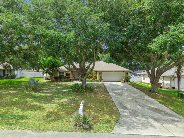 10418 VISTA PINES LOOP, Clermont, FL 34711
