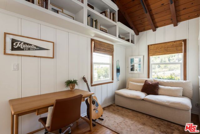 4069 Murietta Avenue, Sherman Oaks, CA 91423