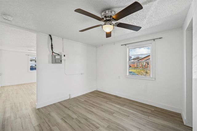 1914 Mcbroom Street 1, Dallas, TX 75212