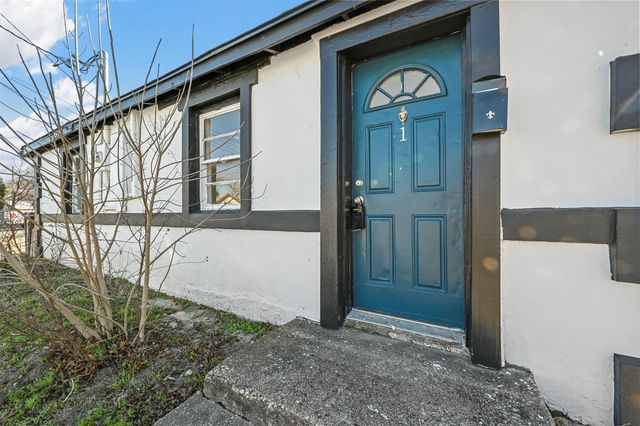 1914 Mcbroom Street 1, Dallas, TX 75212