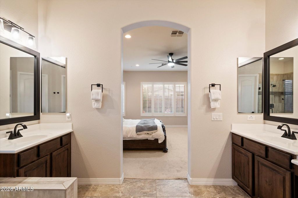 Image 12 of property listing at 32116 N 127TH Drive, Peoria, AZ 85383