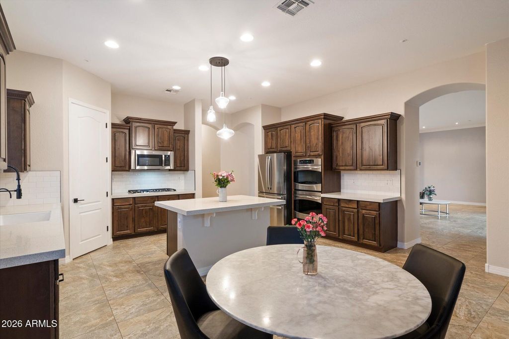 Image 20 of property listing at 32116 N 127TH Drive, Peoria, AZ 85383