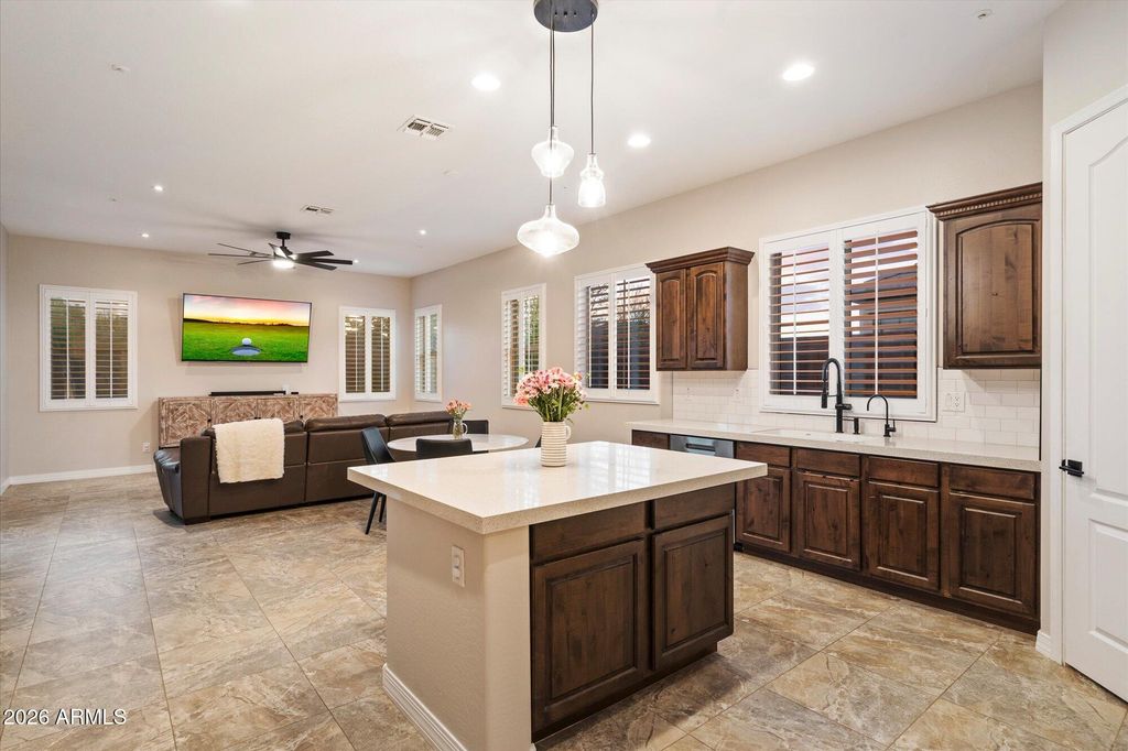 Image 21 of property listing at 32116 N 127TH Drive, Peoria, AZ 85383