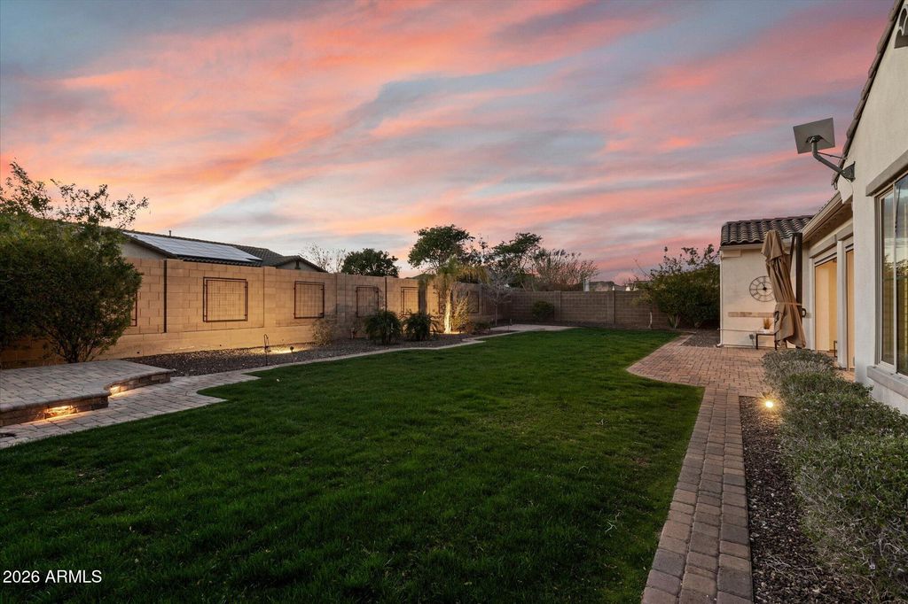 Image 34 of property listing at 32116 N 127TH Drive, Peoria, AZ 85383