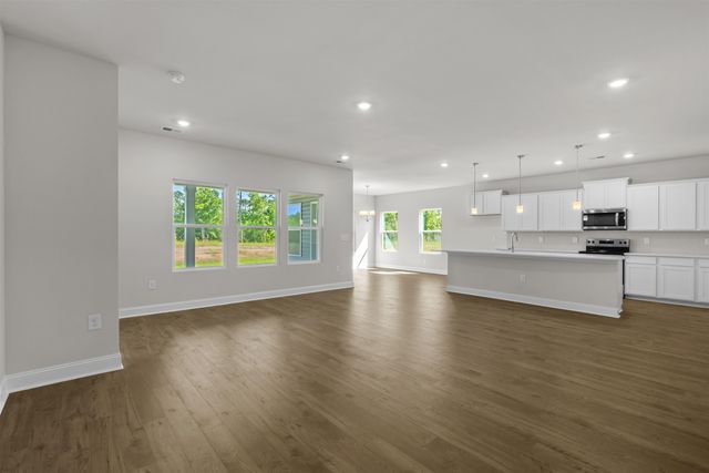 160 Furnies Place, Loris, SC 29569