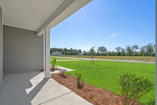 160 Furnies Place, Loris, SC 29569